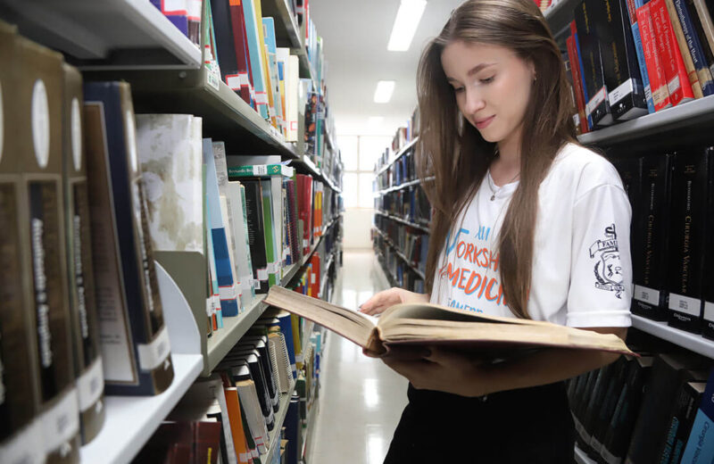 Biblioteca - Acervo